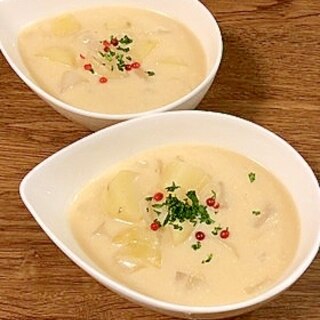 じゃがいもと大根のほっこり豆乳スープ